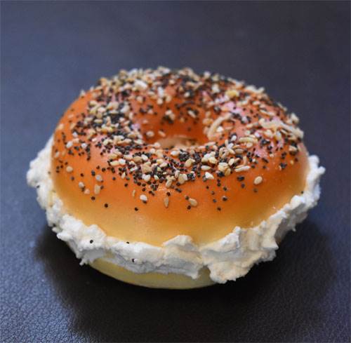 Bagel with Cream Cheese (Everything)