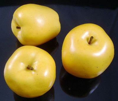 Apples Golden Delicious