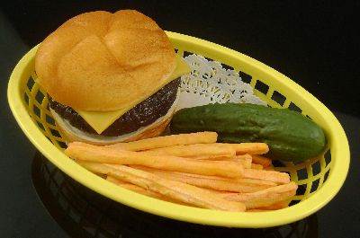 Cheeseburger Basket