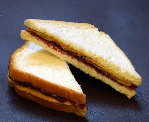 Peanut Butter & Jelly Sandwhich