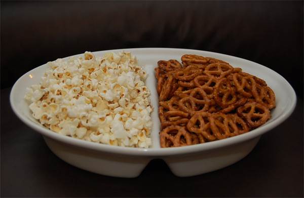 Popcorn & Pretzels