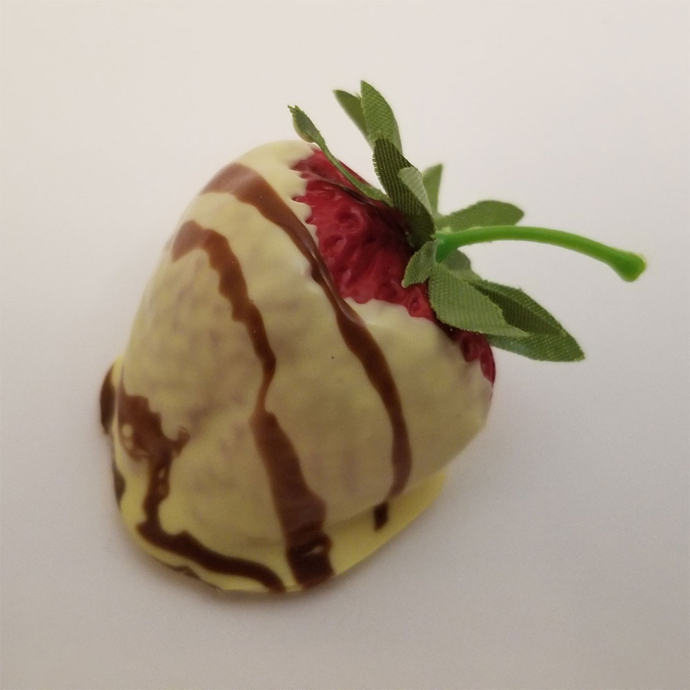 Dipped Strawberry (Vanilla with Chocolate Stripes)